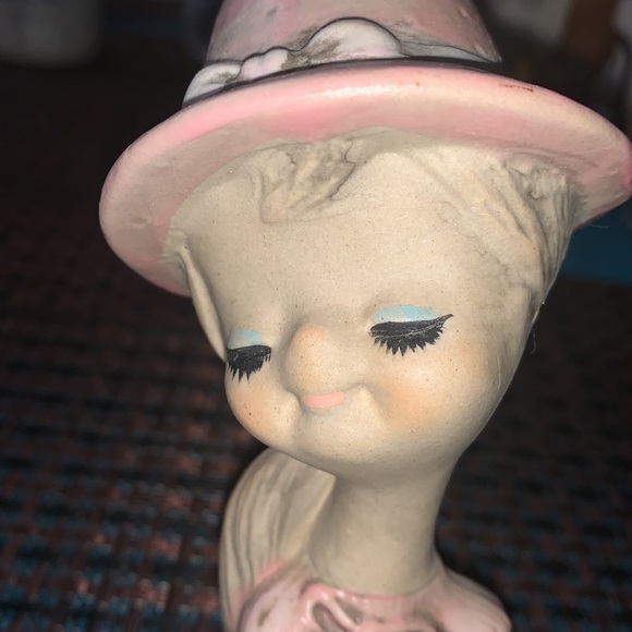 UCTCI Japan stoneware art girl figurine - Picture 2 of 11